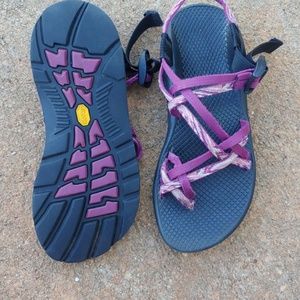 Womens chacos